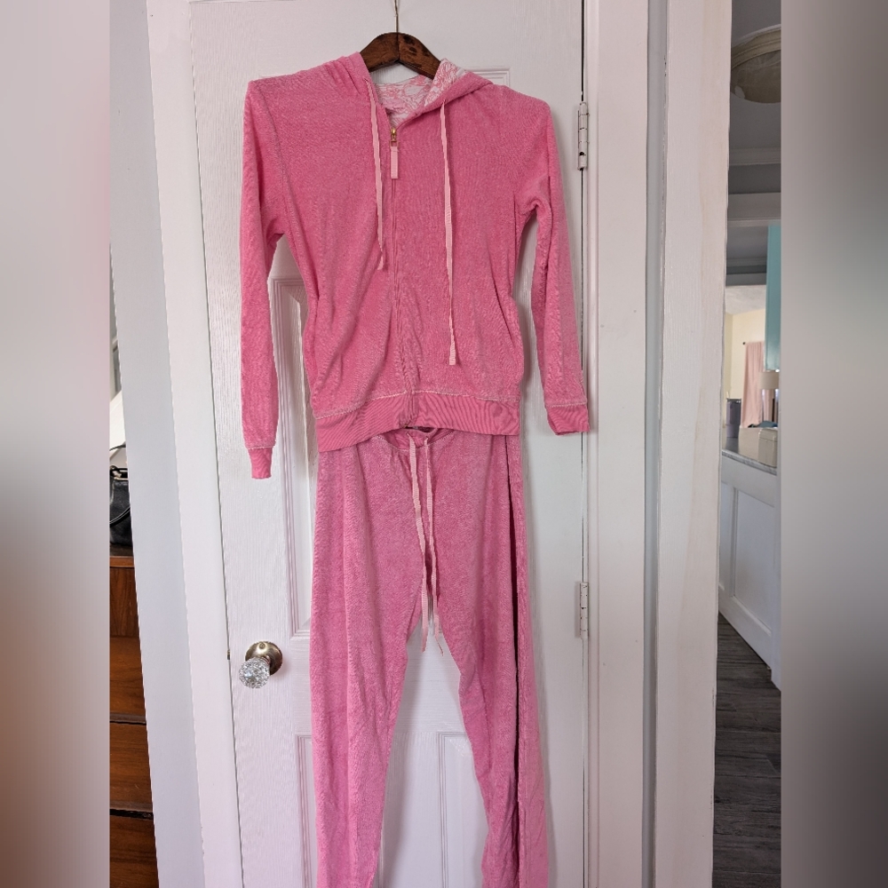 Lily Pulitzer sweatsuit